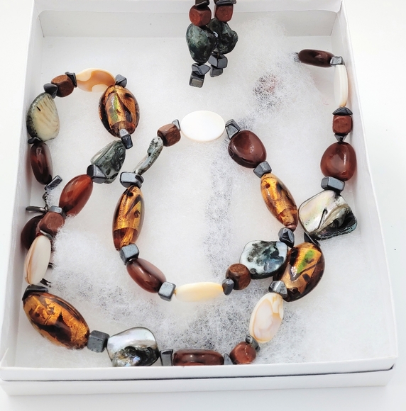 247NEB127 Homemade 3Pc. Amber Gray Necklace Set. - Picture 7 of 8